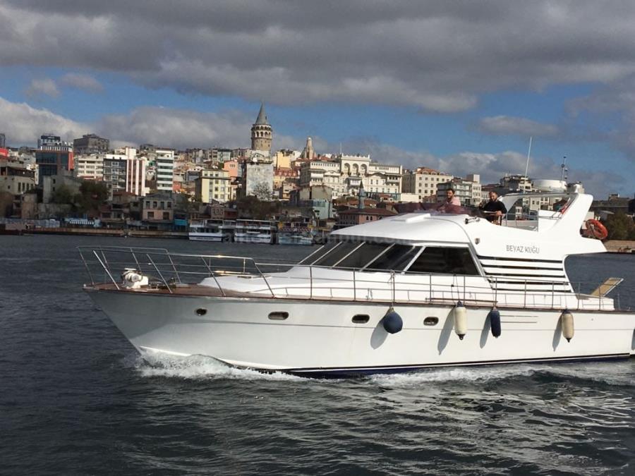 istanbul private yacht cruise tour-5.jpeg
