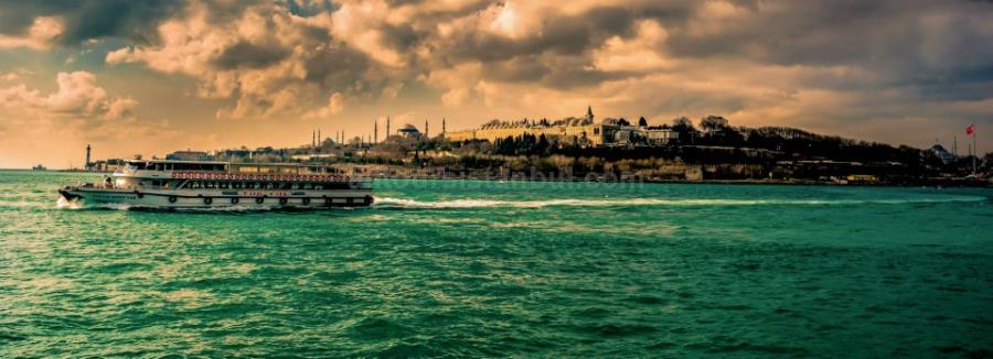 istanbul-mosque-palace-pictures-1gfre.jpg